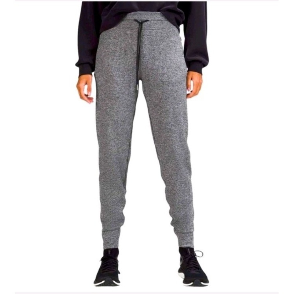 Women's Lululemon Jogger WOOL Pants Front Pockets Black/ White Waffle Twill Sz 6